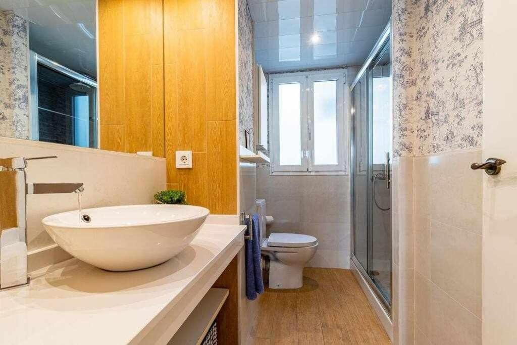 3 Apartamento En Estadio Sevilla 8 Plazas 3 Hab Y Metro Экстерьер фото