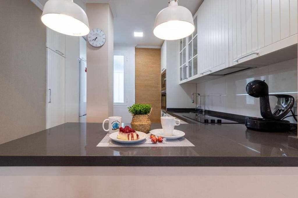 3 Apartamento En Estadio Sevilla 8 Plazas 3 Hab Y Metro Экстерьер фото