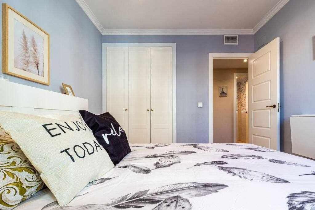 3 Apartamento En Estadio Sevilla 8 Plazas 3 Hab Y Metro Экстерьер фото