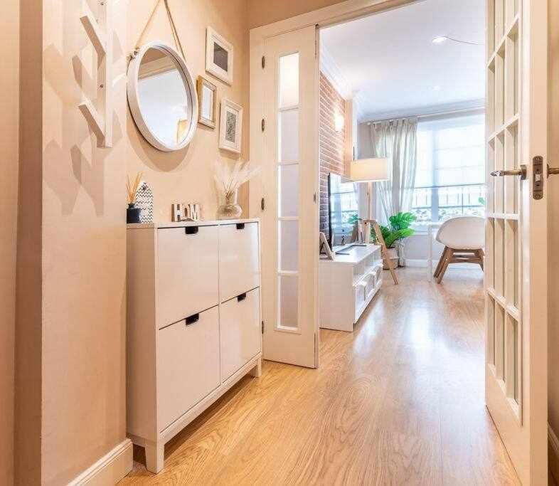 3 Apartamento En Estadio Sevilla 8 Plazas 3 Hab Y Metro Экстерьер фото