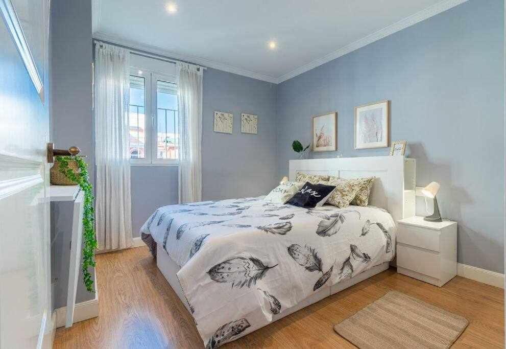 3 Apartamento En Estadio Sevilla 8 Plazas 3 Hab Y Metro Экстерьер фото