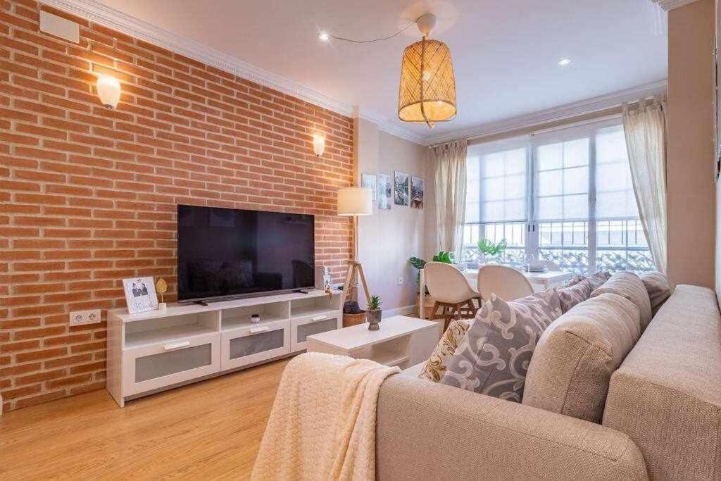 3 Apartamento En Estadio Sevilla 8 Plazas 3 Hab Y Metro Экстерьер фото